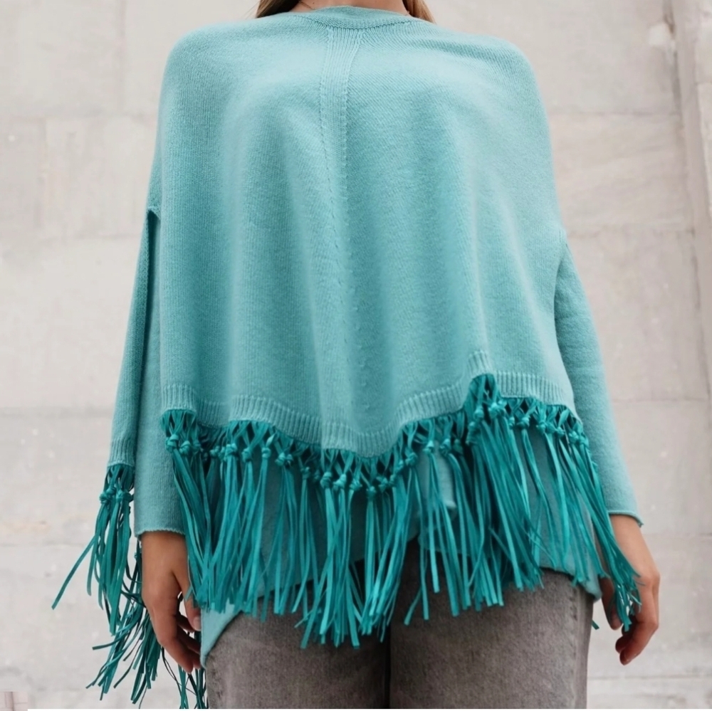 NWT Pinotti Old Money Quiet Luxury Boho Wool Cashmere Leather Fringe Knit Poncho
